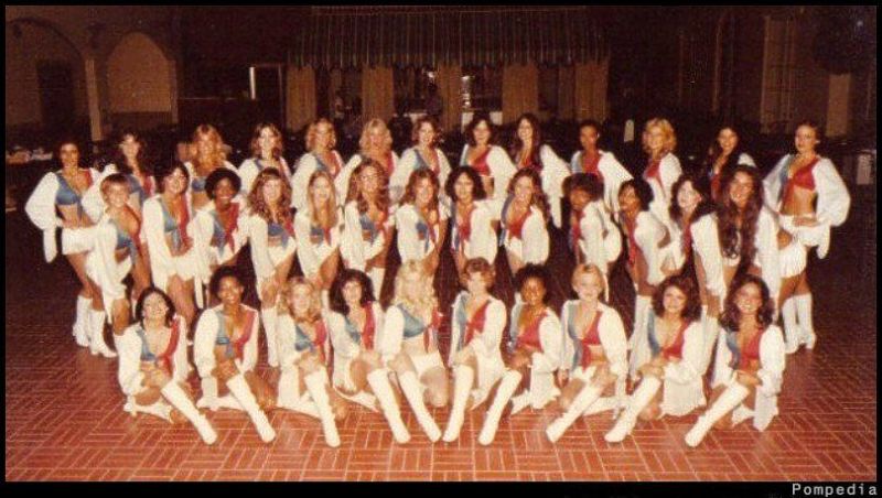 File:Dallas Houston Oilers 1978.jpg