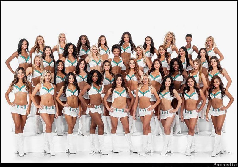 File:Miami Dolphins Squad 2018.jpg