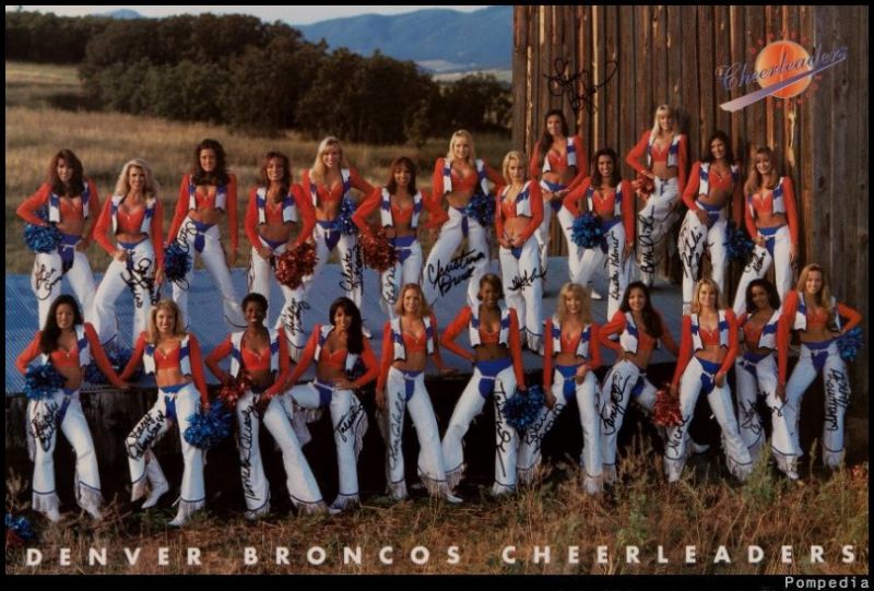 File:Denver Broncos Squad 1997.jpg