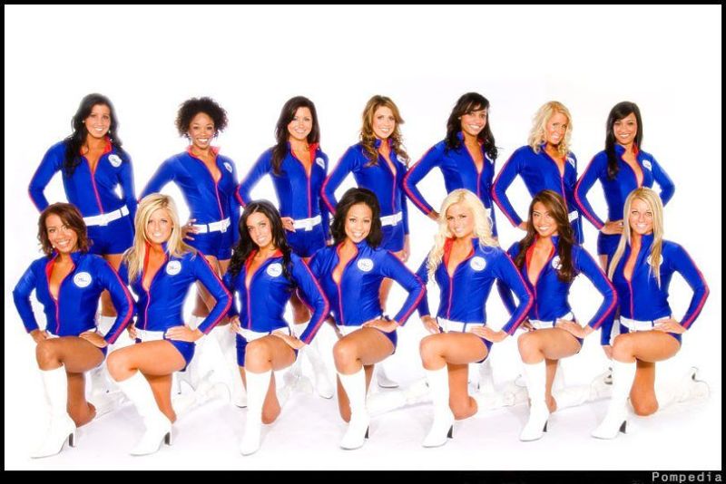 File:Philadelphia 76ers Squad 2009.jpg