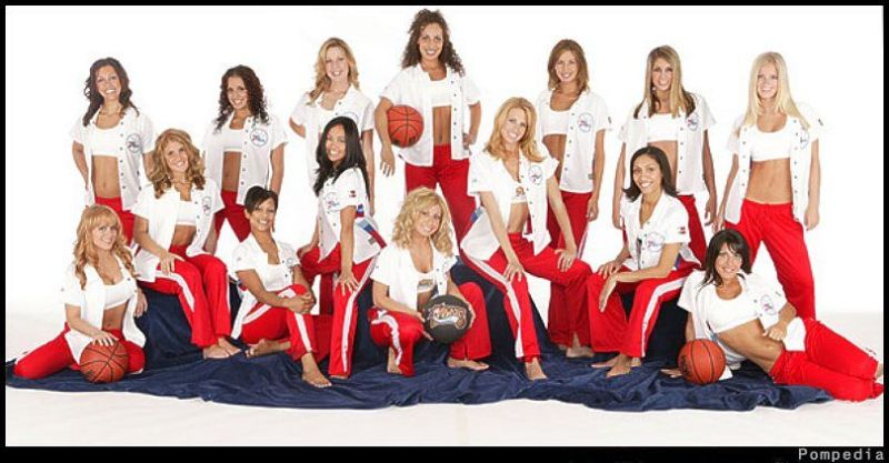 File:Philadelphia 76ers Squad 2004.jpg