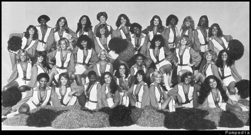 File:Chicago Bears Squad 1980.jpg