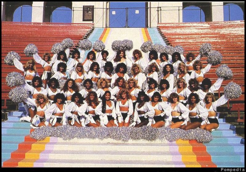 File:Los Angeles Raiders Squad 1985.jpg