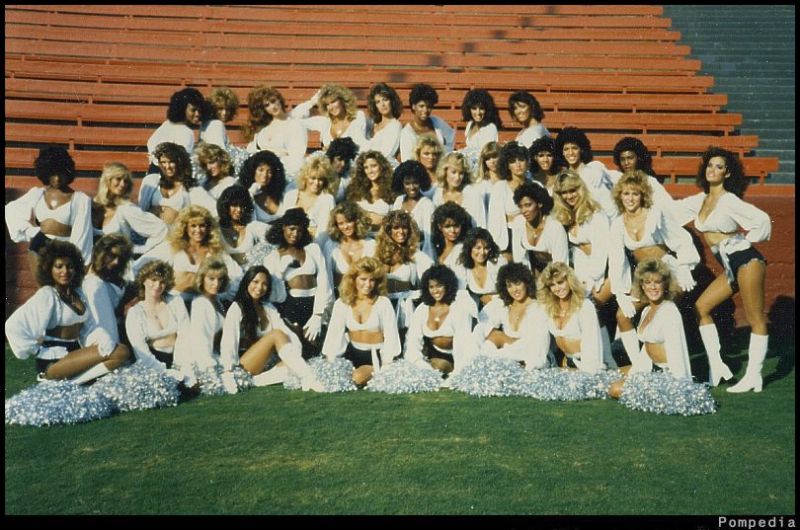 File:Los Angeles Raiders Squad 1984.jpg