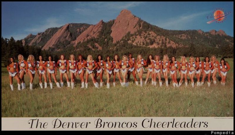 File:Denver Broncos Squad 1996.jpg